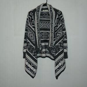 Old Navy Women's Aztec-print Gray Blanket Sweater. Size XS Boho Southwestern